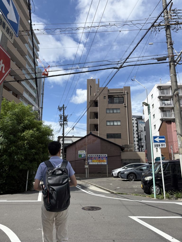 暑い日も活動しています。