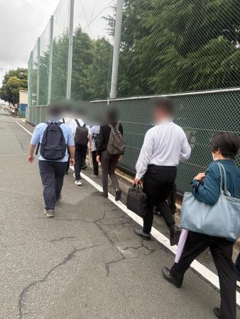 ウォーキング、相談会、就職活動