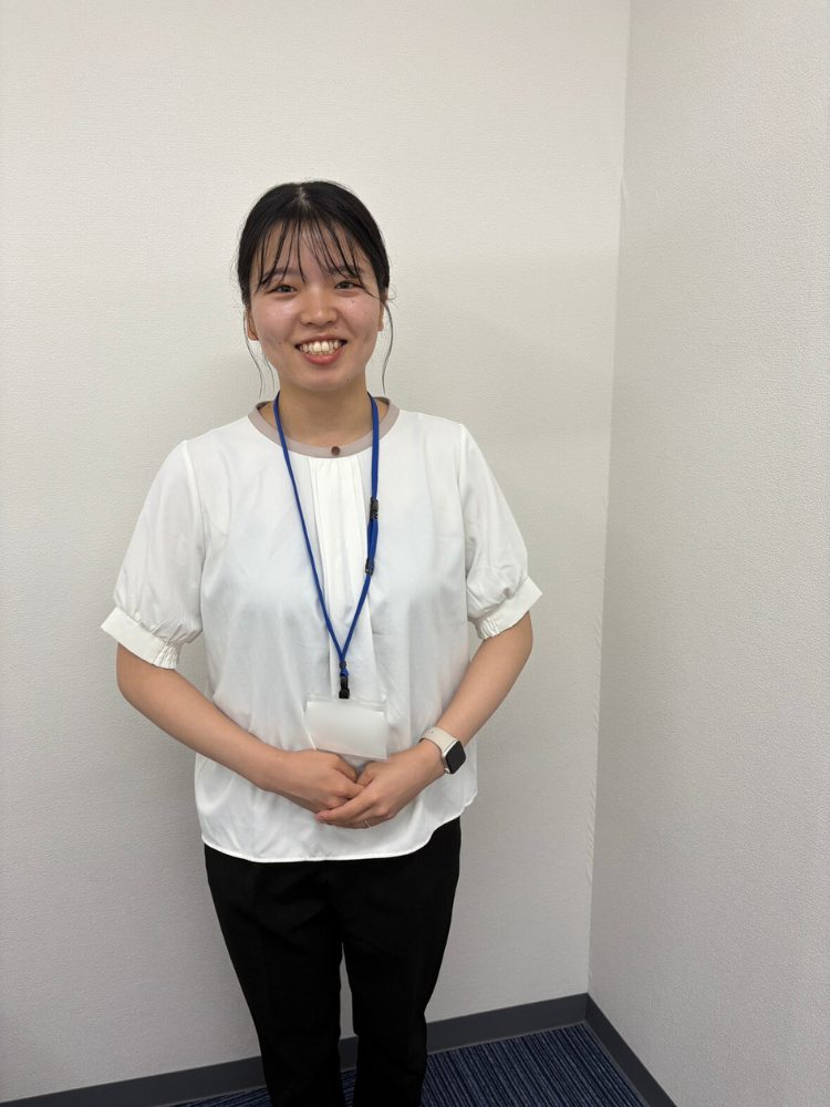 はじめまして、纐纈です