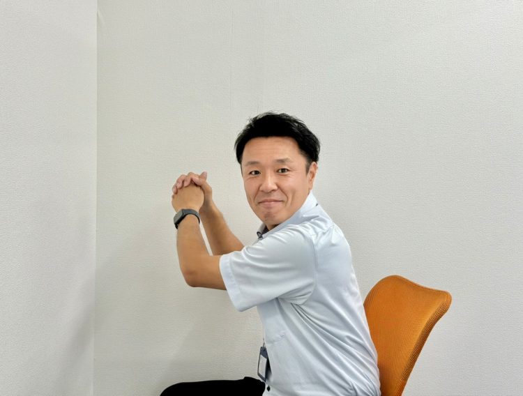 新スタッフ杉林さん 趣味は野球観戦