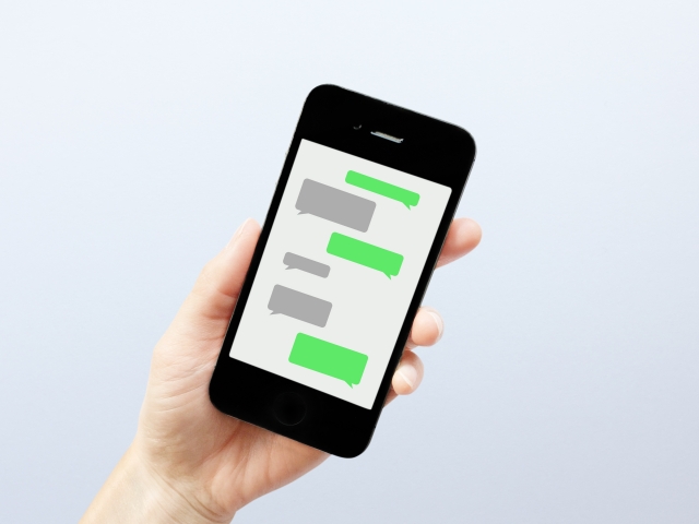 スマホチャットのイメージ画像